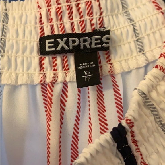 Express long sleeve blouse - Picture 2 of 3